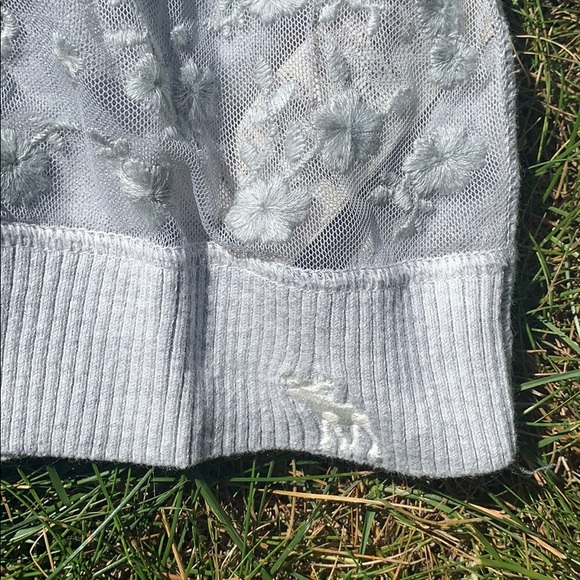 Abercrombie & Fitch Lace Sweater - Picture 6 of 9
